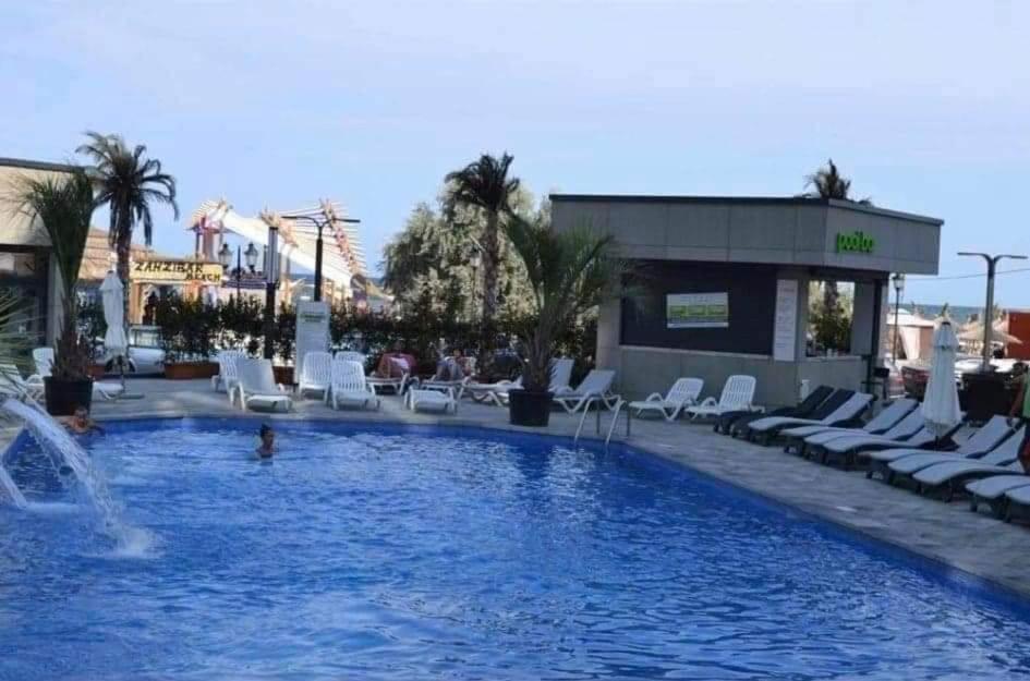Isabelle Apartament Alezzi Beach Resort Mamaia Nord Navodari Dış mekan fotoğraf