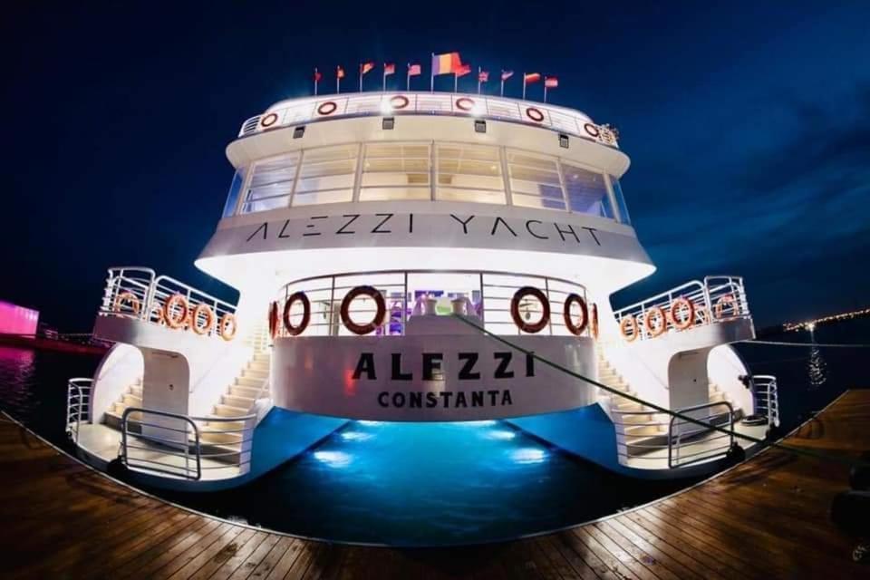 Isabelle Apartament Alezzi Beach Resort Mamaia Nord Navodari Dış mekan fotoğraf